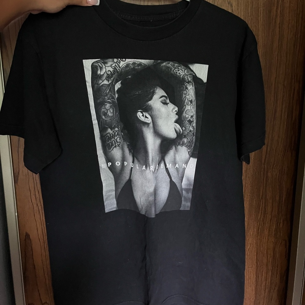 Black Graphic Tee - Men's Short Sleeve